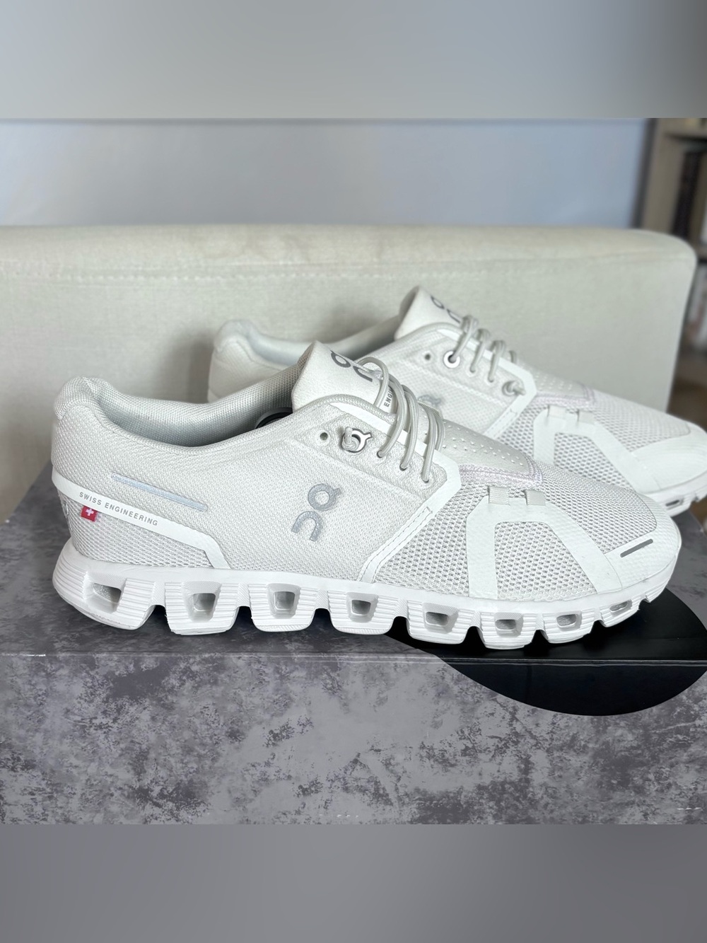 On Cloud 5 Undyed White Womens Running Shoes Size 8 Sneakers Low Top 59.98373